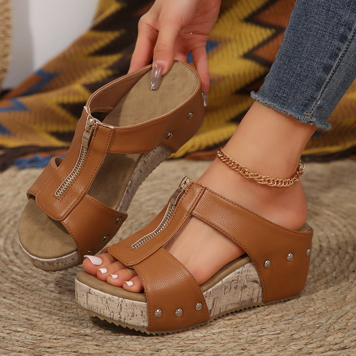 Avery Platform Slides