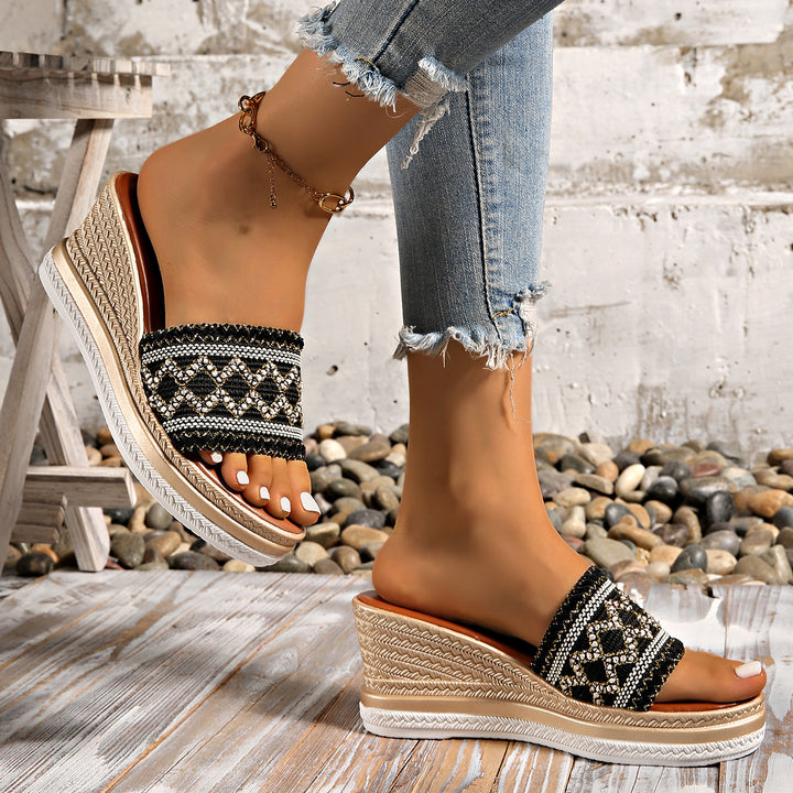 Amanda Sculpted Slides