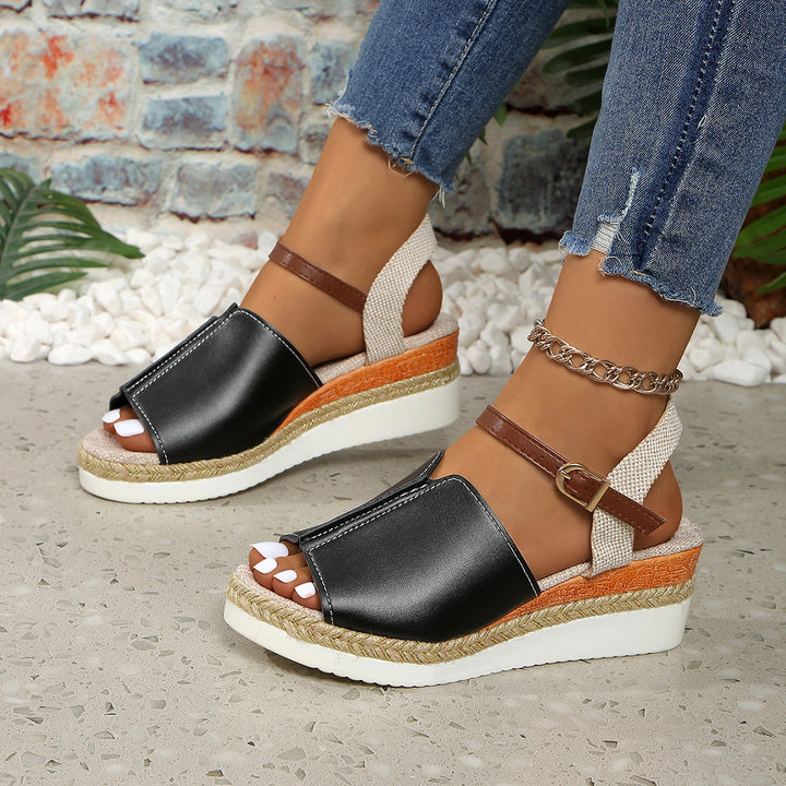 Catalina Strap Sandals