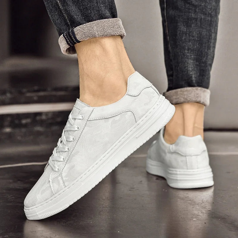 Thompson Delta Sneakers