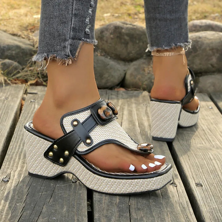 Evelina Resin Slides