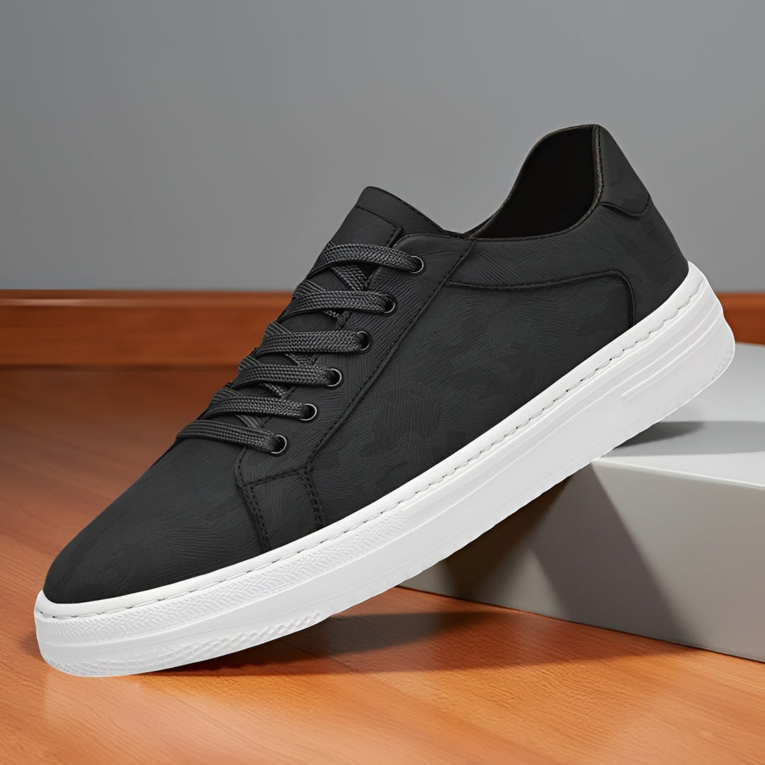 Thompson Delta Sneakers