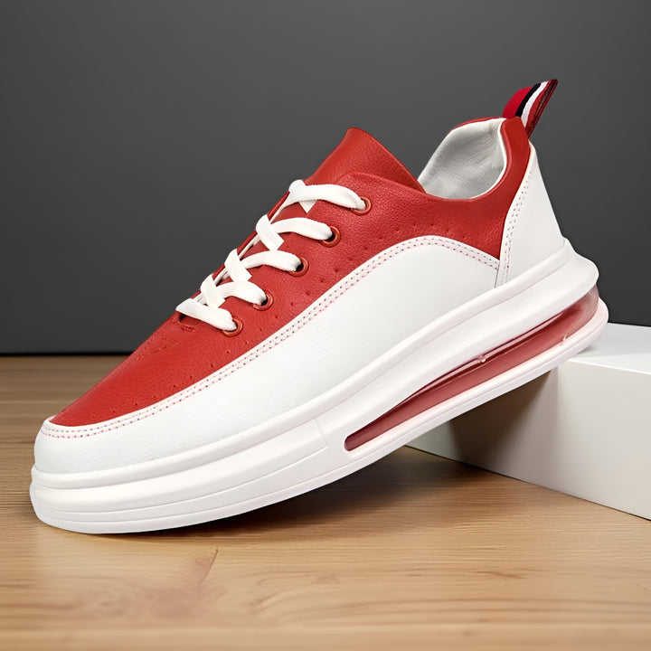 Hudson Mile Sneakers